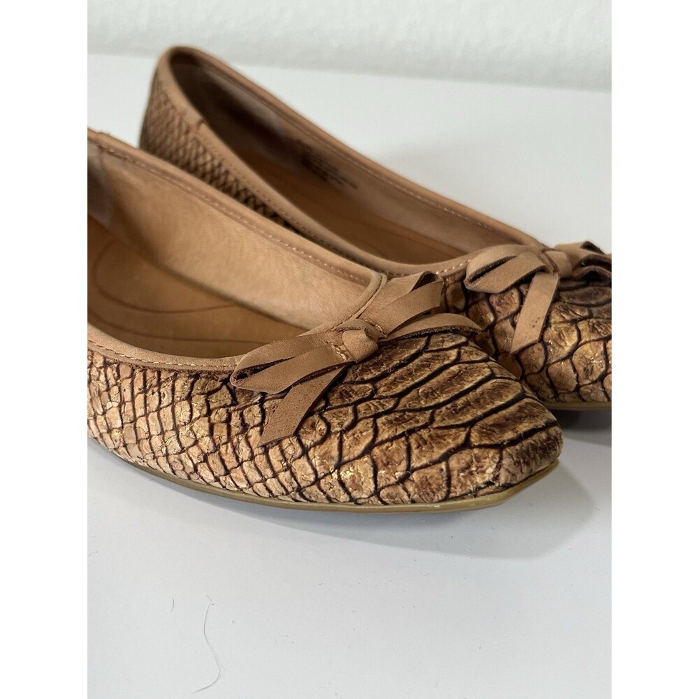 BORN Snake Embossed Carri Flat Brown in Cork and Leather 6,5 M